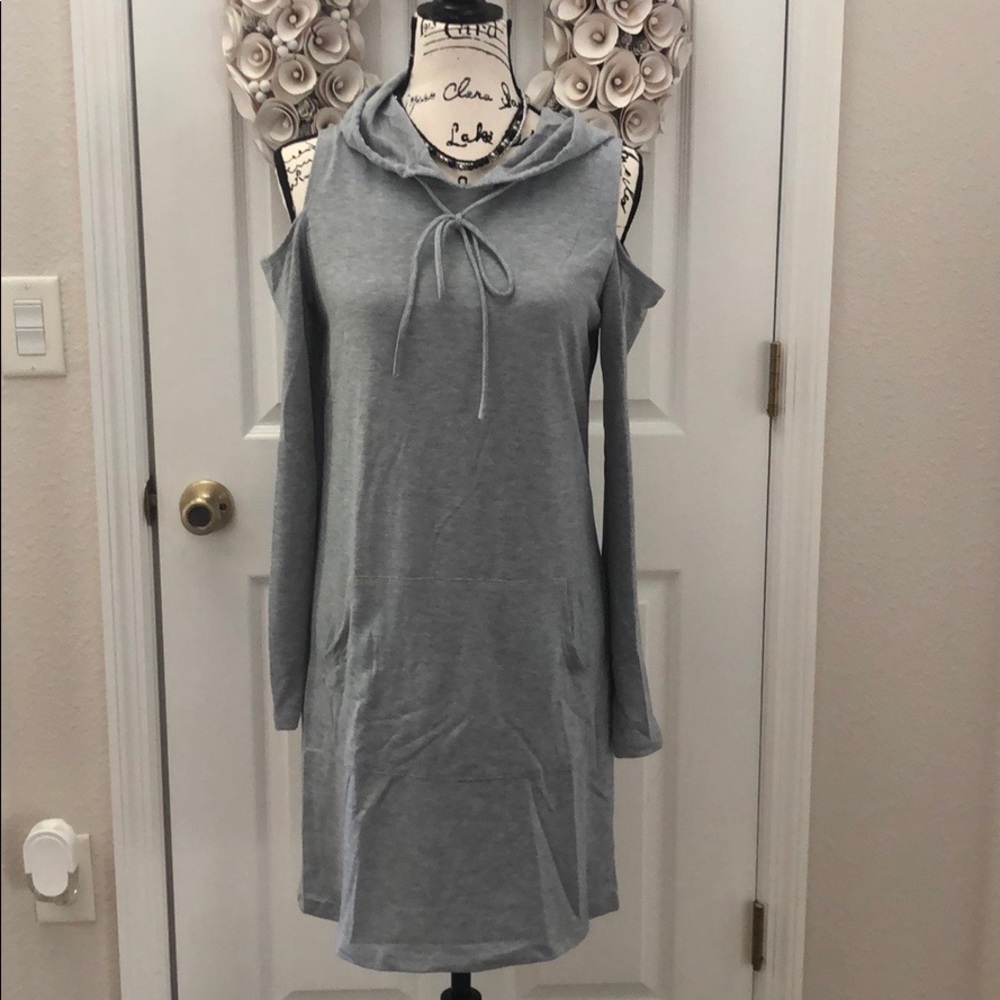 Grey French Terry cold shoulder dress w/ hoodie - Picture 5 of 8